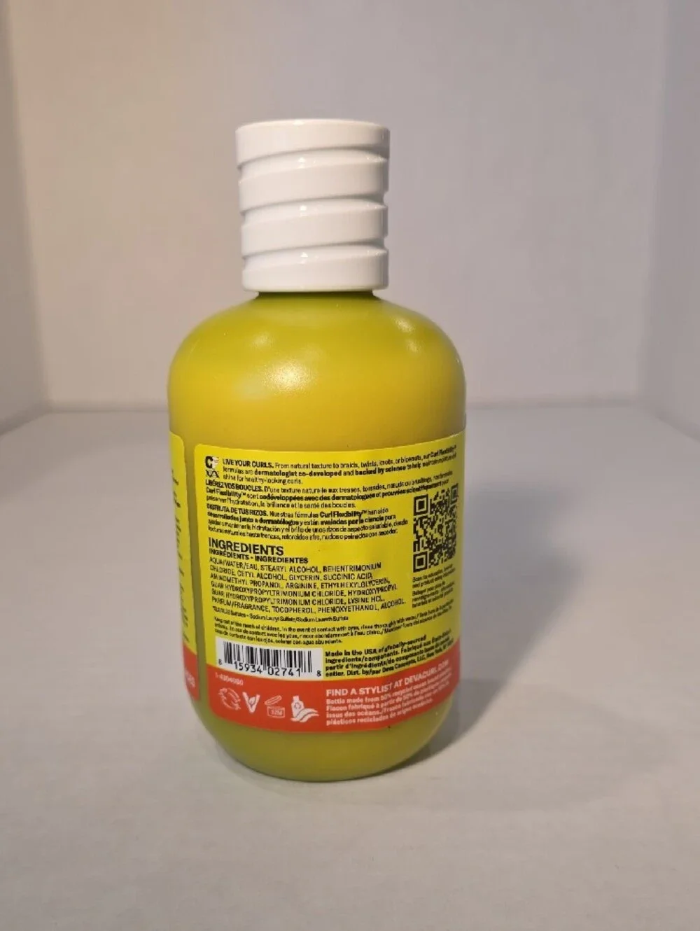8 FL Oz DevaCurl Curbond Re-Coiling Treatment Mask - Lime Green